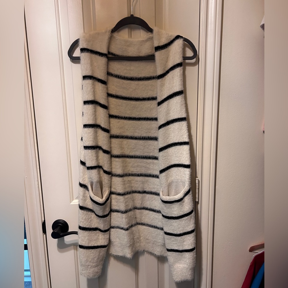 Super soft fur type feel vest